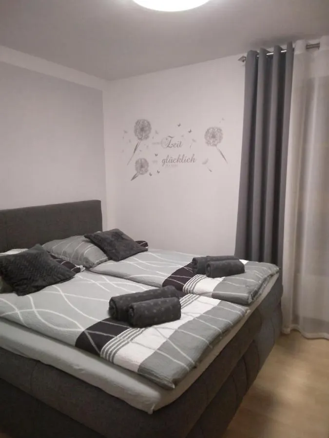 Ferienwohnung Mit Balkon Schwandorf in Bayern Apartment